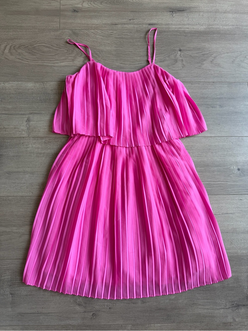Merona Pink Pleated adjustable Spaghetti Strap Dress - size small